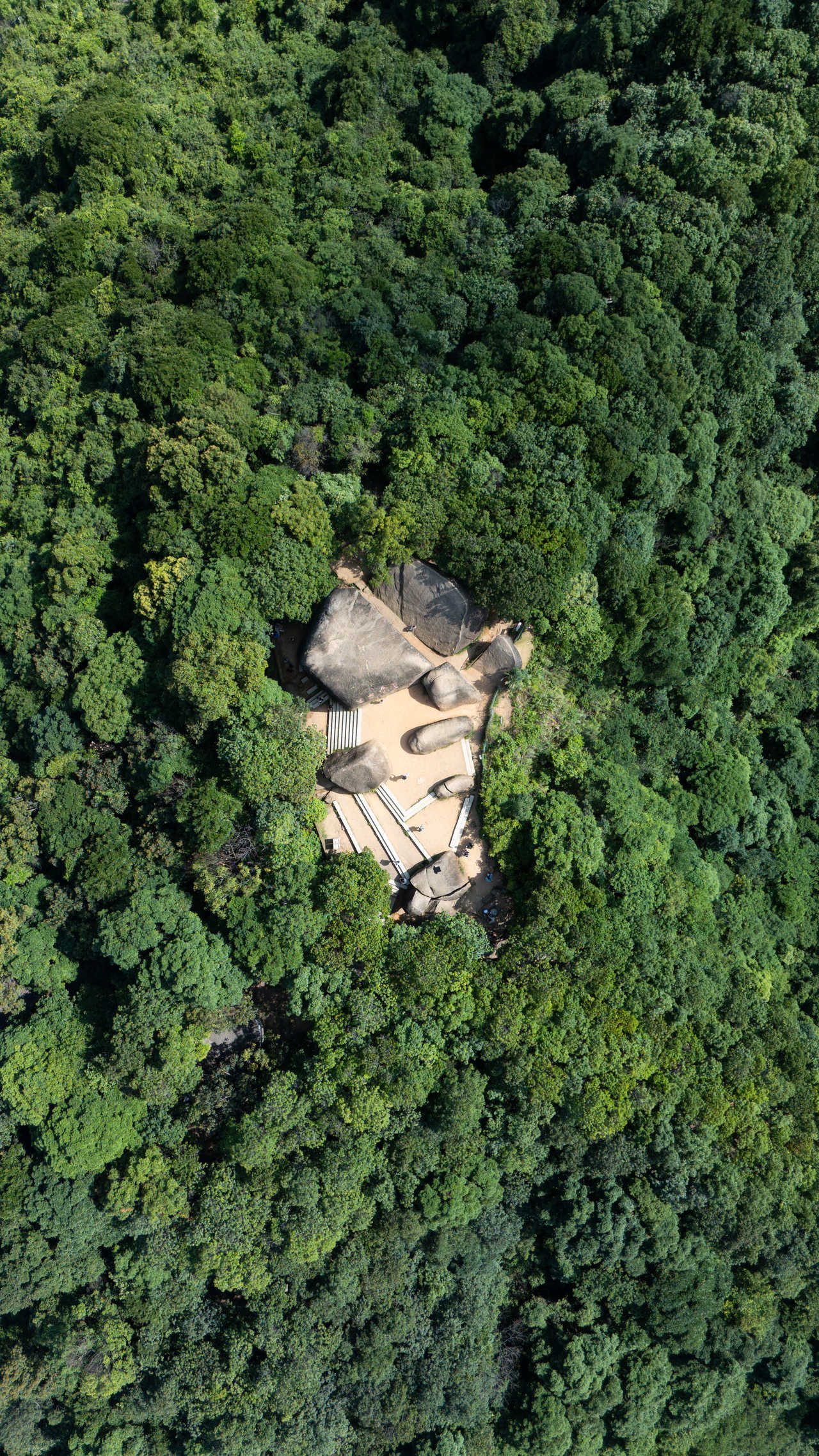 航拍系列 DJI_20250607152401_0595_D-已增强-降噪